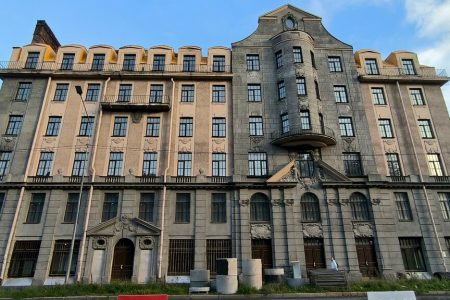 Реконструкция учебно-лабораторного корпуса, г. Санкт-Петербург